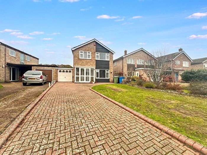 4 Bedroom House To Rent In Penryn Close, Norwich, NR4