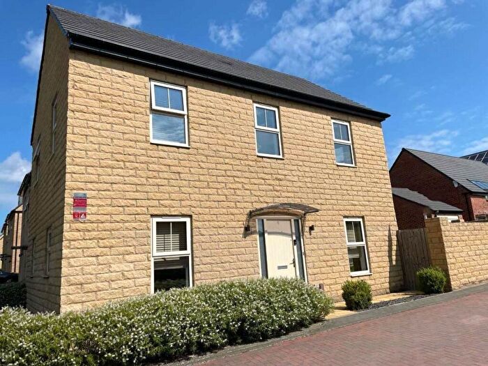 4 Bedroom Detached House To Rent In Pansy Court, Seacroft, Leeds, West Yorkshire, LS14