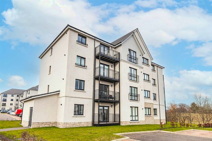 2 Bedroom Flat To Rent In Craibstone Place, Bucksburn, Aberdeen, AB21