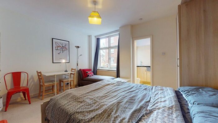 Studio To Rent In Abercorn Place, London, NW8