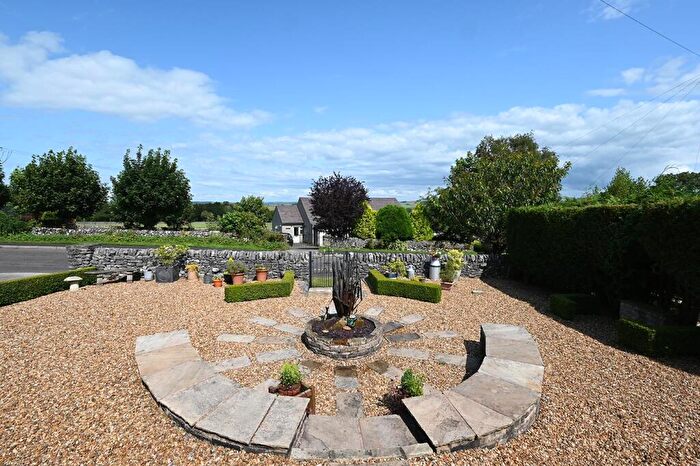 4 Bedroom Detached Bungalow For Sale In Main Road, Taddington, Buxton, SK17