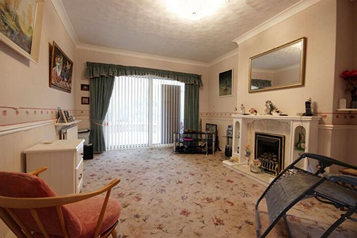 2 Bedroom Semi-Detached Bungalow For Sale In Southgate, Hornsea, HU18