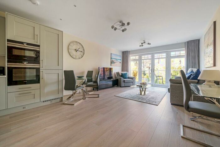 1 Bedroom Apartment To Rent In Widbrook Road Maidenhead, SL6