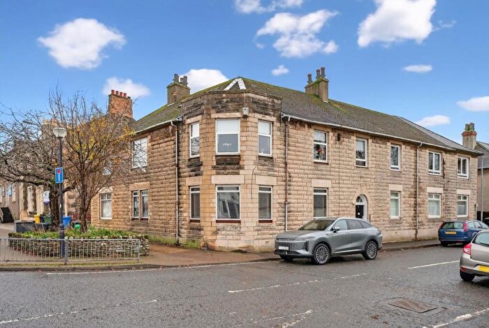 2 Bedroom Flat To Rent In Kirk Vennel, Irvine, KA12