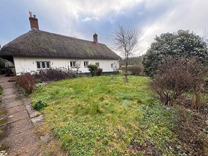 3 Bedroom Cottage To Rent In Hatt Hill, Mottisfont, Romsey, SO51