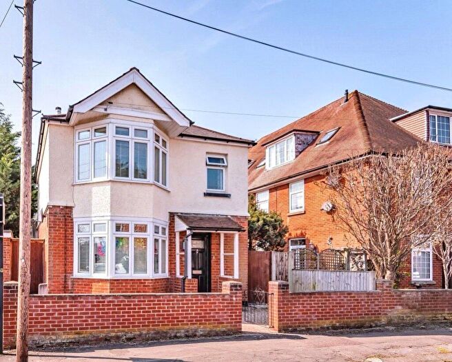 3 Bedroom Detached House For Sale In Vinery Gardens, Shirley, Southampton, Hampshire, SO16