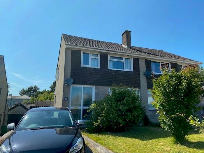 3 Bedroom Semi-Detached House To Rent In Biscovey, PL24