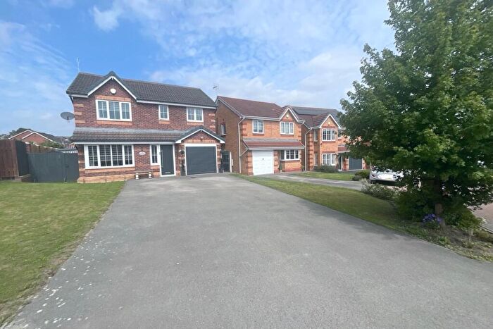 4 Bedroom Detached House For Sale In Pigeon Bridge Way, Aston, Sheffield, S26