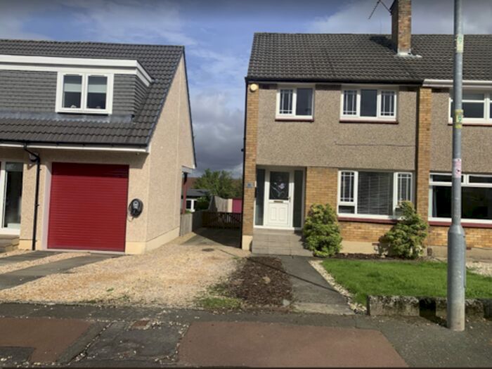 3 Bedroom Semi-Detached House To Rent In Gilmour Drive Archived, Hamilton, ML3