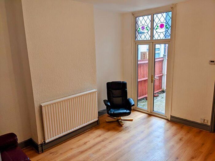 4 Bedroom Terraced House To Rent In First Avenue, Selly Park, Birmingham, B29