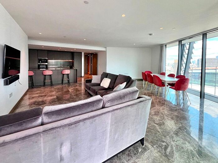 2 Bedroom Flat To Rent In One Blackfriars Road, London, SE1