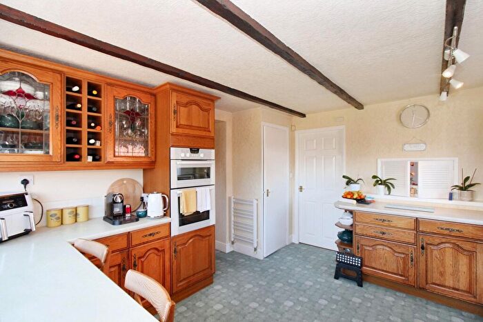 4 Bedroom Detached Bungalow For Sale In Preston Lane, Bilton, HU11