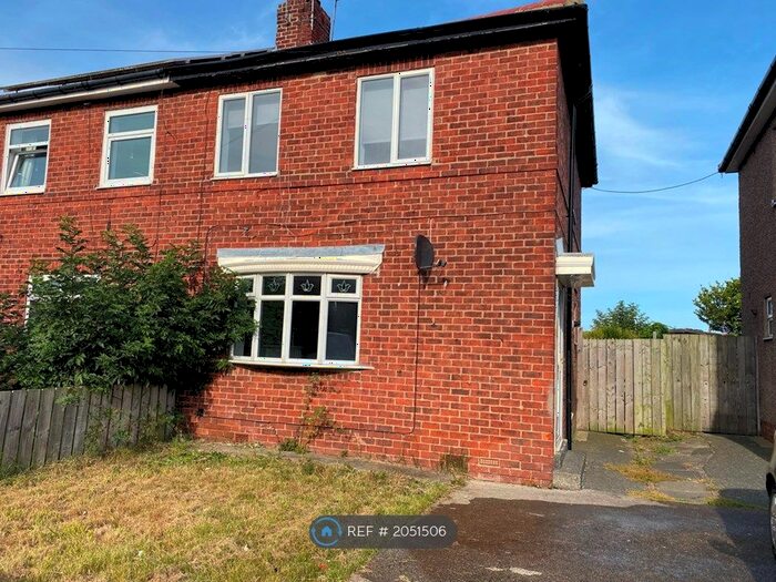 3 Bedroom Semi-Detached House To Rent In East Avenue, South Shields, NE34