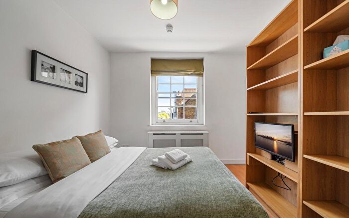 Studio To Rent In North Gower Street, Euston, London, NW1