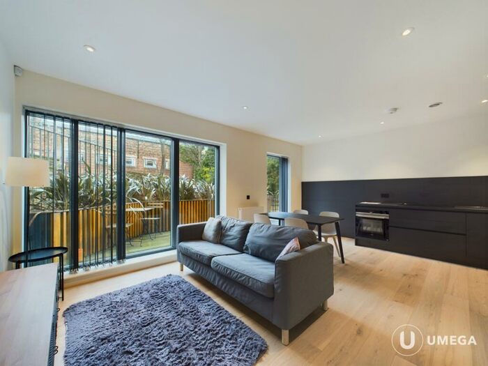 1 Bedroom Flat To Rent In Union Street, New Town, Edinburgh, EH1