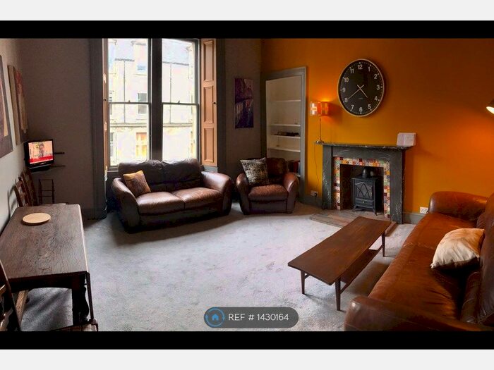 3 Bedroom Flat To Rent In Blackwood Crescent, Edinburgh, EH9