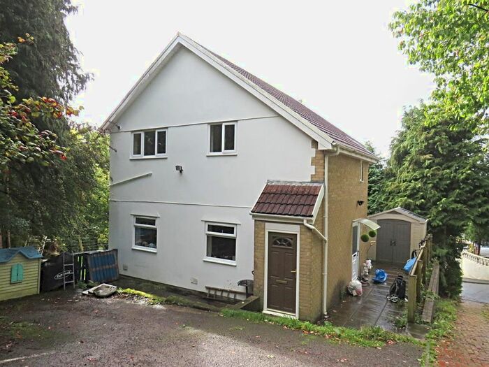 2 Bedroom Flat To Rent In Heol Y Bryn, Rhydyfelin, Pontypridd, CF37