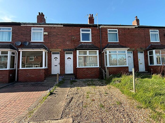 2 Bedroom Property To Rent In Porter Terrace, Barnsley, S75