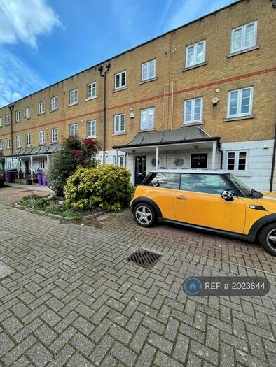 3 Bedroom Terraced House To Rent In Jodrell Road, London, E3