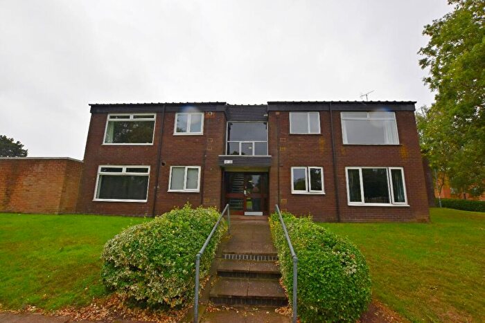 2 Bedroom Flat To Rent In Lakeside Walk, Birmingham, B23