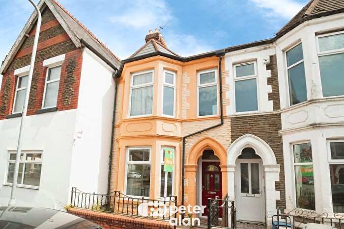 4 Bedroom Terraced House For Sale In Dogfield Street, Cardiff, CF24