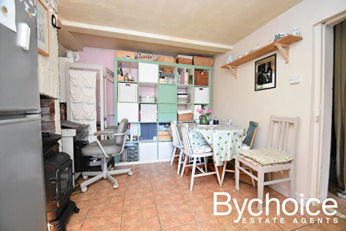 2 Bedroom Detached House For Sale In Girling Street, Sudbury, CO10