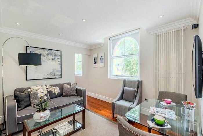 2 Bedroom Flat To Rent In Kensington Gardens Square, London, W2