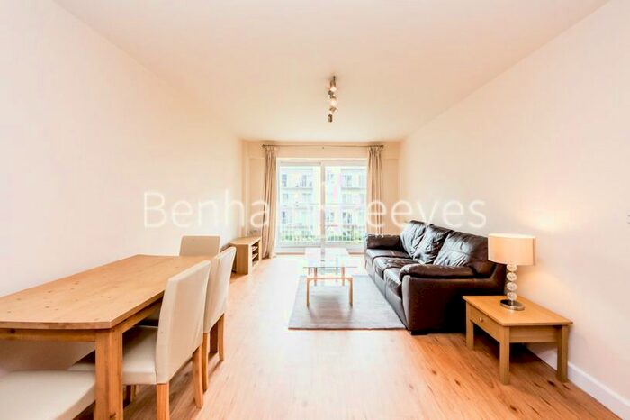1 Bedroom Flat To Rent In Heritage Avenue, Colindale NW9
