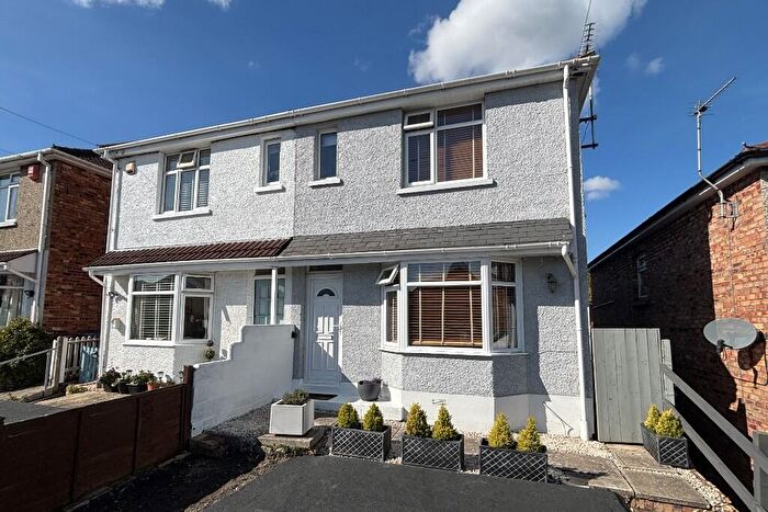 3 Bedroom Semi-Detached House For Sale In Sheringham Road, Poole, Dorset, BH12