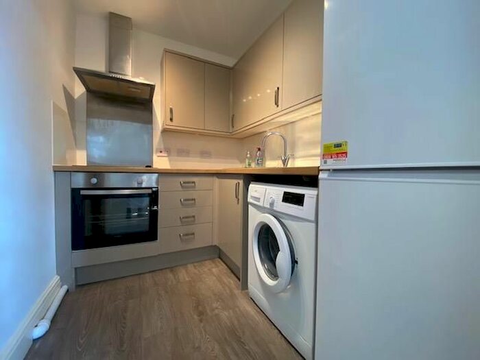 1 Bedroom Flat To Rent In Lincoln Road, Peterborough, PE1