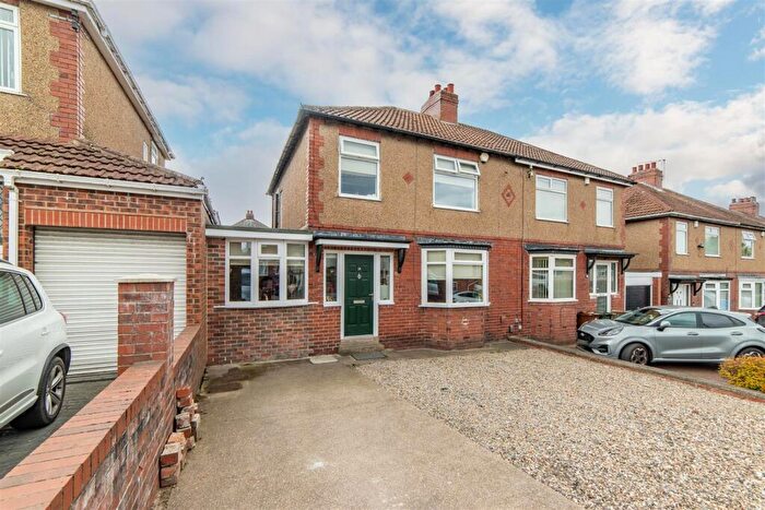 3 Bedroom Semi-Detached House For Sale In Earls Drive, Newcastle Upon Tyne, NE15