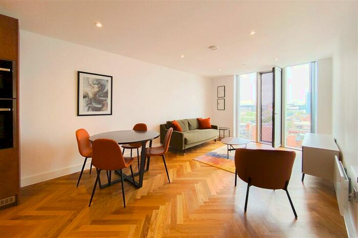 1 Bedroom Apartment To Rent In East Tower, Owen Street, M15