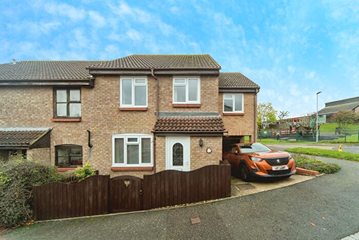 5 Bedroom End Terrace House For Sale In School Place, Bexhill-On-Sea, TN40