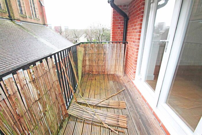 4 Bedroom Flat To Rent In Florence Road, Brighton, BN1