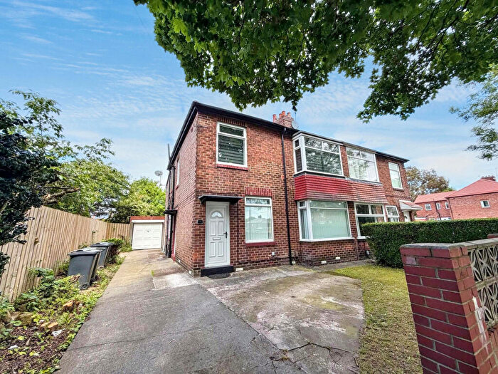 2 Bedroom Flat For Sale In Verne Road, North Shields, Tyne And Wear, NE29