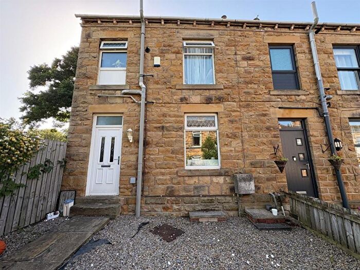 1 Bedroom Terraced House For Sale In Wensleydale Parade, Batley, WF17