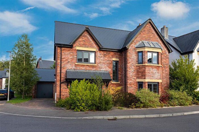 4 Bedroom Detached House For Sale In Usk Road, Llanishen, Cardiff, CF14