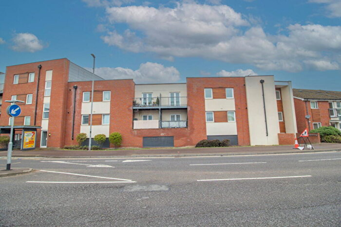 1 Bedroom Flat For Sale In Princes Way, Bletchley, Milton Keynes, MK2