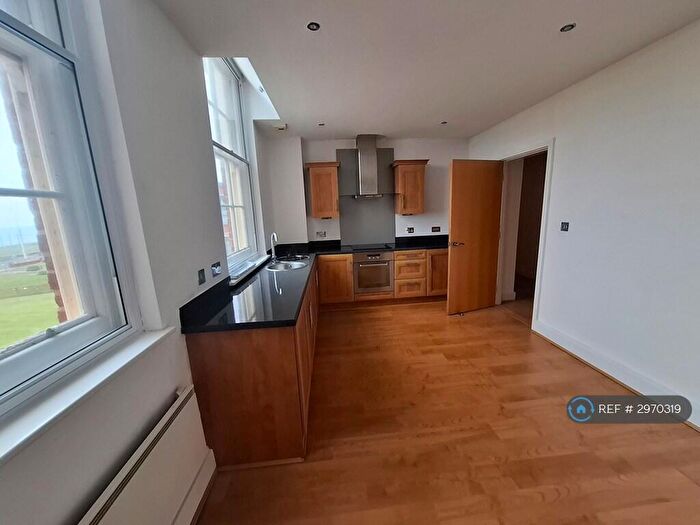 2 Bedroom Flat To Rent In Admiral Point, Blackpool, FY2