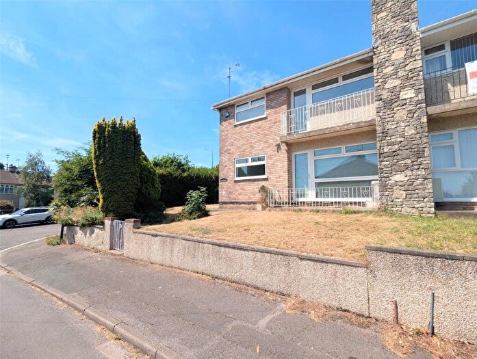 3 Bedroom Semi-Detached House To Rent In Stanbridge Close, Bristol, BS16