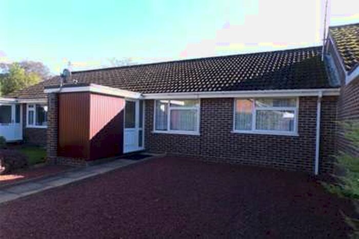 2 Bedroom Bungalow To Rent In Ringwood, BH24