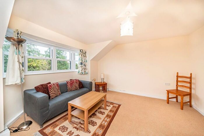 2 Bedroom Flat To Rent In Flock Mill Place, Earlsfield, SW18