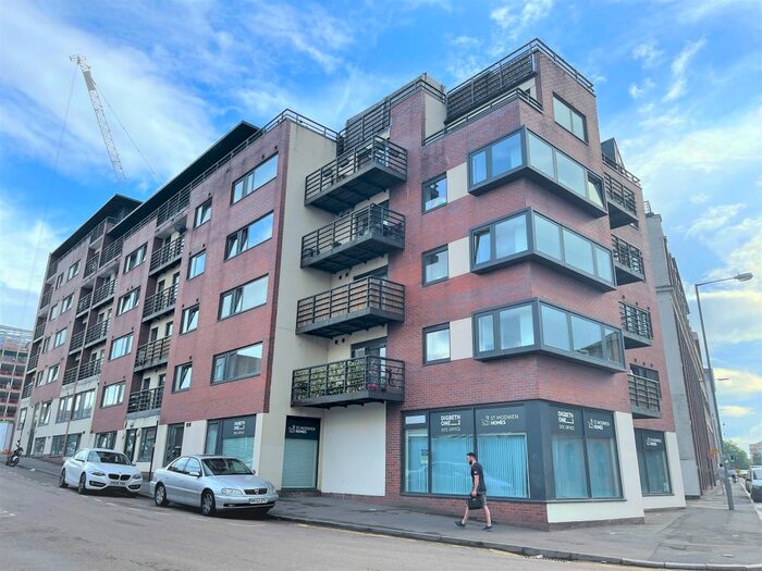 2 Bedroom Flat To Rent In Bradford Street, Birmingham, B12