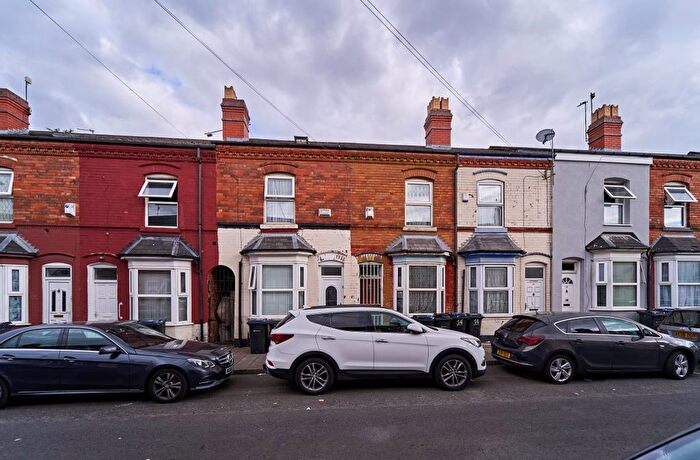 3 Bedroom Terraced House For Sale In Lodge Road, Aston, Birmingham, B6