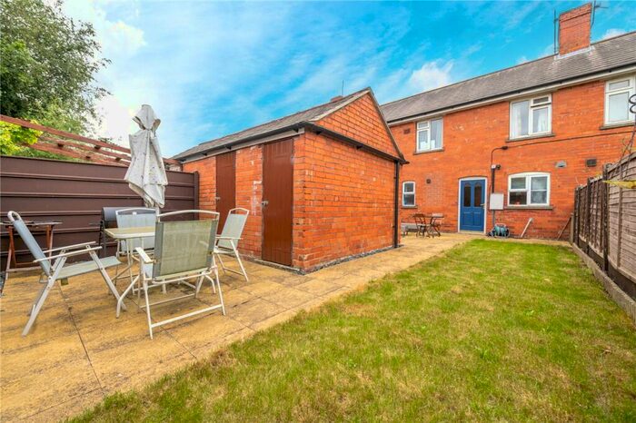 3 Bedroom Terraced House For Sale In Eastcliffe Square, Caythorpe, Grantham, Lincolnshire, NG32