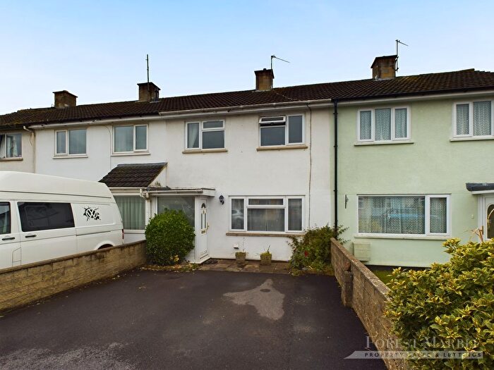 3 Bedroom Terraced House For Sale In Whitestone Road, Frome, BA11