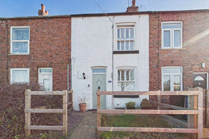 2 Bedroom Terraced House For Sale In Station Road, Hensall, Goole, DN14
