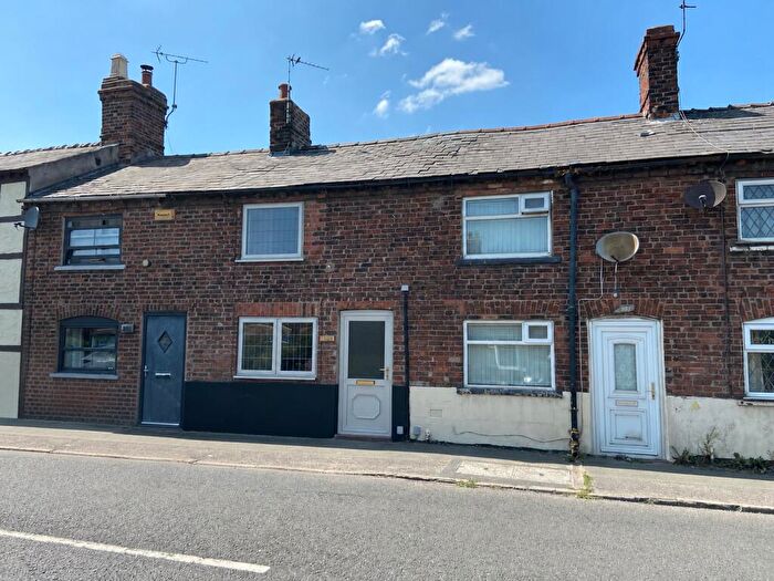 1 Bedroom Terraced House For Sale In Crewe Road, Sandbach, CW11