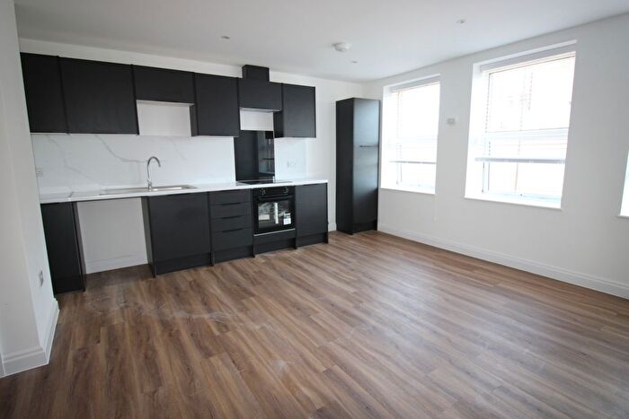 1 Bedroom Flat To Rent In Leopold Street, Ramsgate, CT11