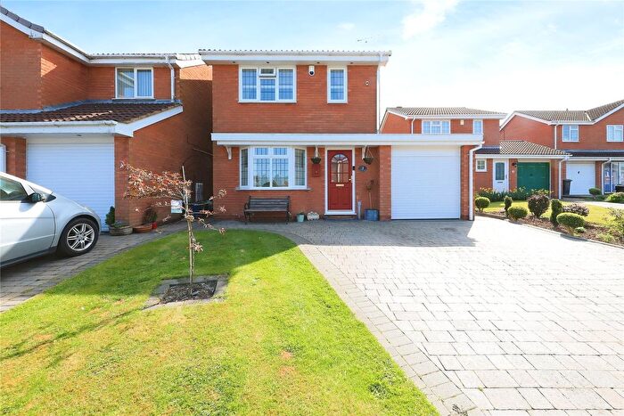 3 Bedroom Detached House For Sale In Framlingham Grove, Perton, Wolverhampton, Staffordshire, WV6